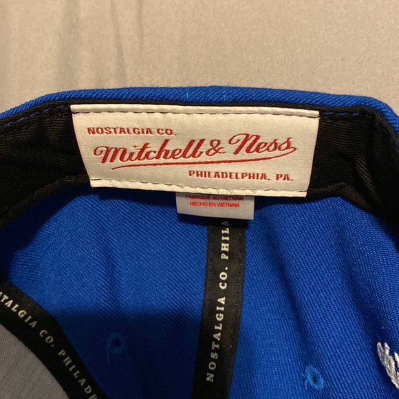 Snap back Mitchell & Ness Seattle Seahawks hat - Picture 4 of 4